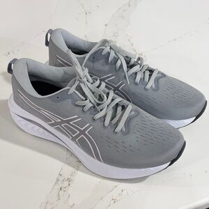 ASICS Women's Light Gray Sneakers
